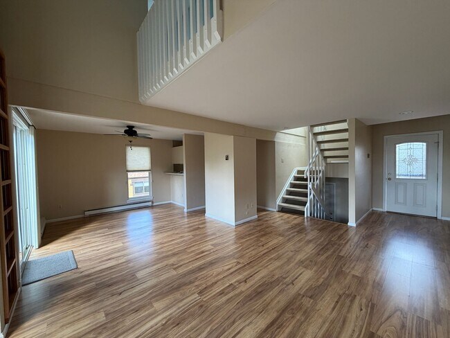 Photo - Wonderful 3-bedroom, 2.5 bath townhouse in Unbeatable South Boulder Location