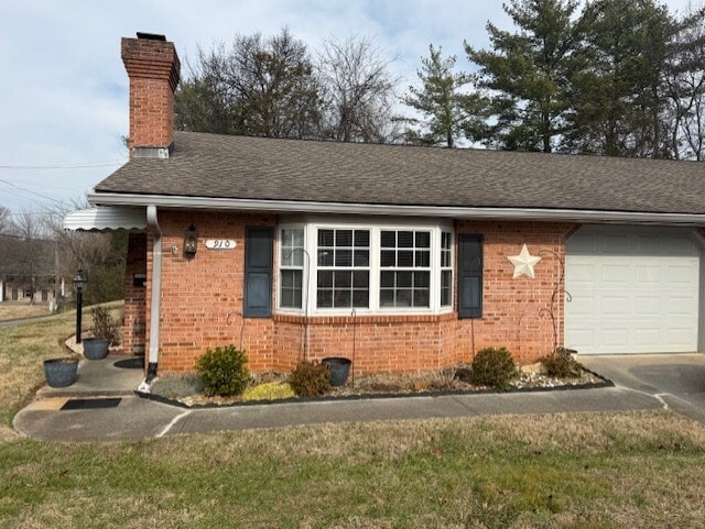 Photo - 910 Windridge Dr