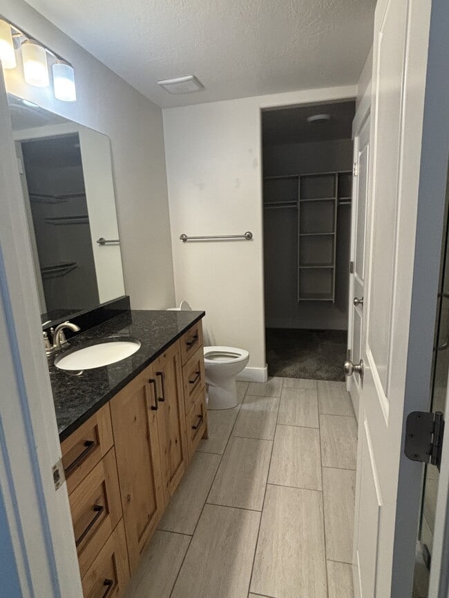 Photo - 336 Destiny Wy