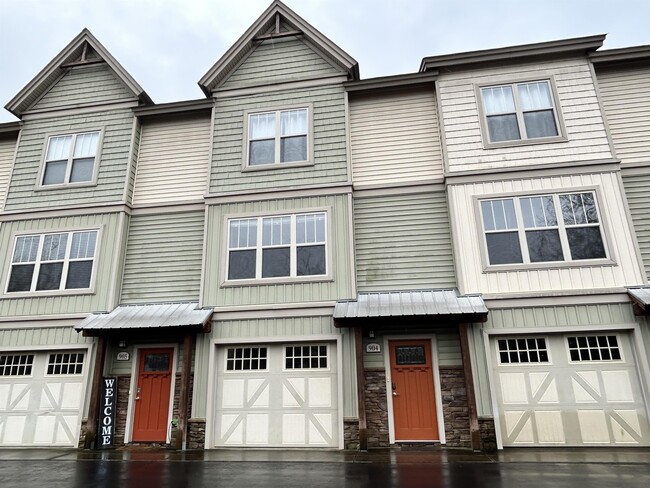 Photo - 203 Kelly Rd Townhome