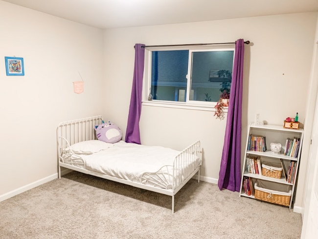 Photo - 1903 SE Silktassel Wy