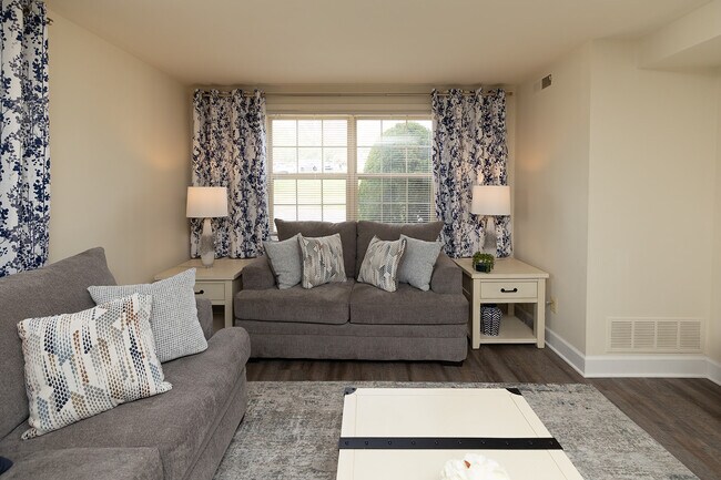 Chapel Valley Townhomes