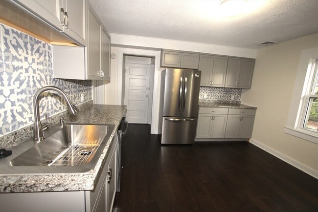 Photo - 24 Pleasant St Apartment Unit 2