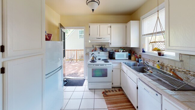 Photo - 105 Wythe Ave Apartment Unit A