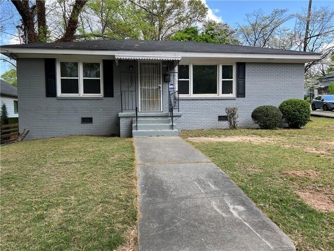 Building Photo - 1201 Westview Dr SW