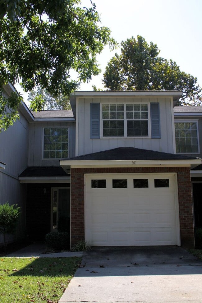 Building Photo - Available now-60 Woodfield Pl. Rental
