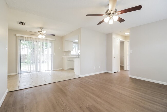 Photo - 9556 Brimton Dr