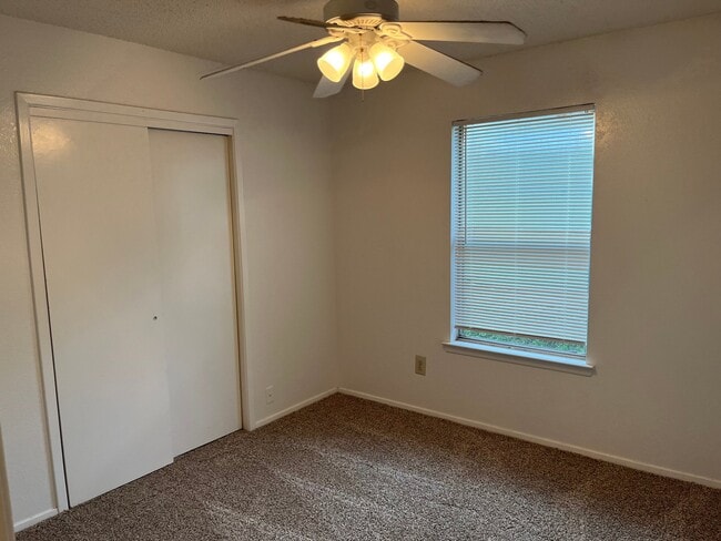 Photo - 10258 Aurora Dr