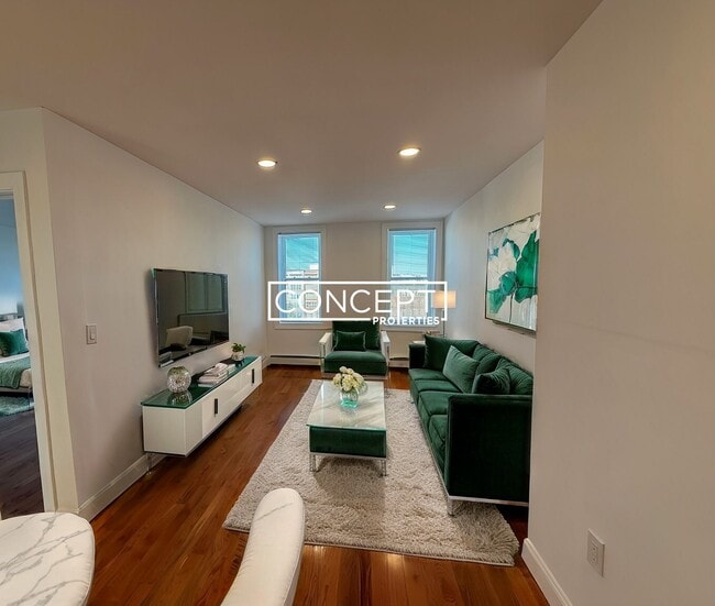 Photo - 117 Orleans St Unit 3-CP