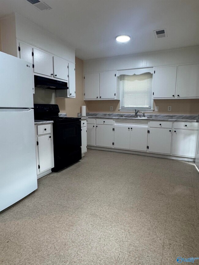 Photo - 4407 Gazette Dr SW