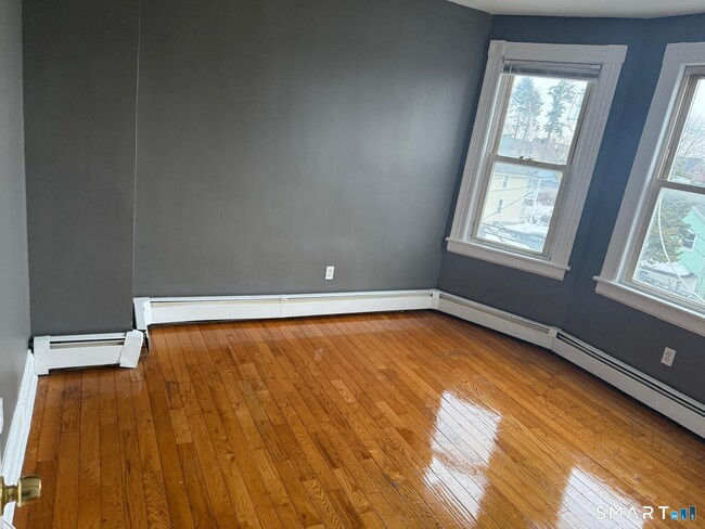 Photo - 1018 Hancock Ave Unit 3R