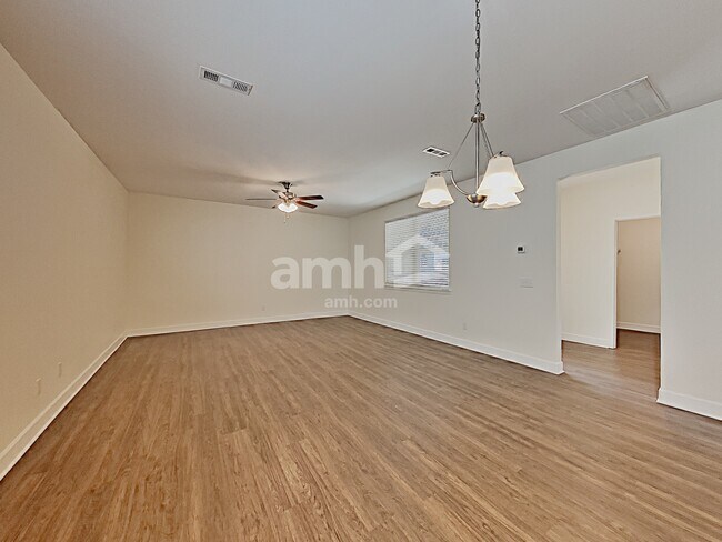 Photo - 5056 Trailwater Dr