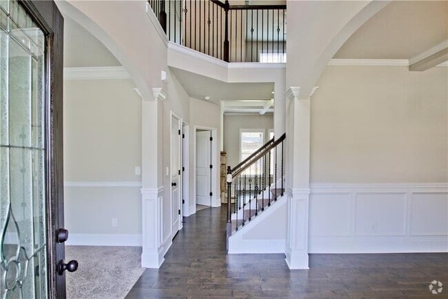 Building Photo - 4042 Golden Gate Wy Rental