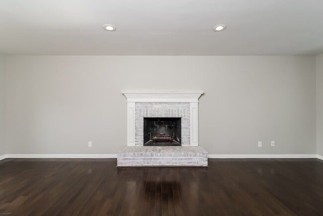 Photo - 8133 Rose Petal Dr