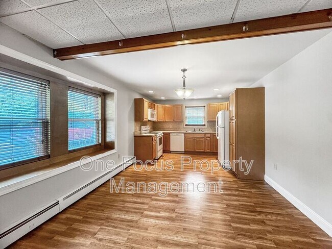 Photo - 1585 W Southern Ave Unidad #6