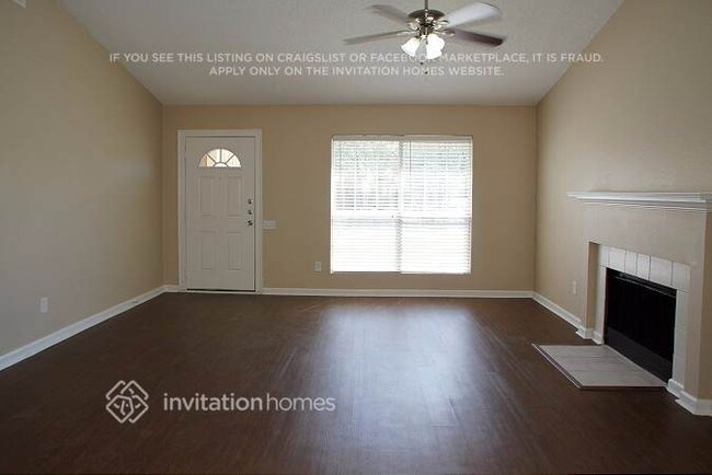 501 Kalmia Dr
