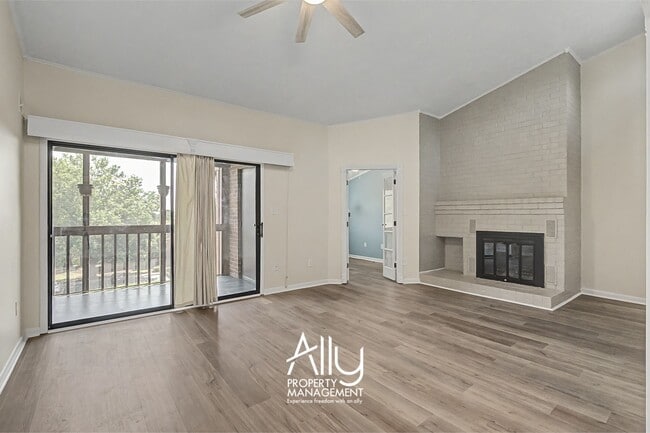 Building Photo - 130 Turtle Creek Rd