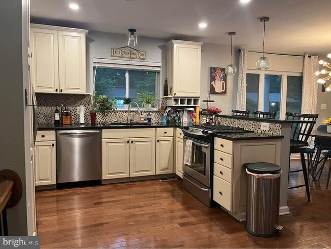 Photo - 32 Delwood Rd