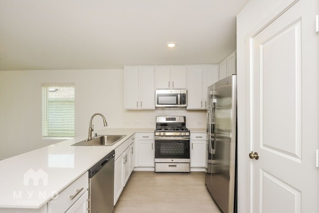 Photo - 2749 Mistwood Dr