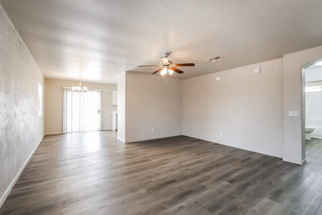 Photo - 6111 N Samantha Grove Dr