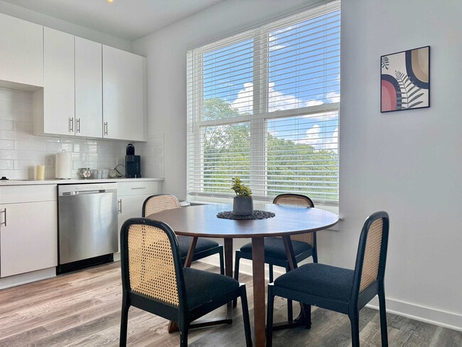 Photo - 542 Boulevard NE Unidad ID1299399P