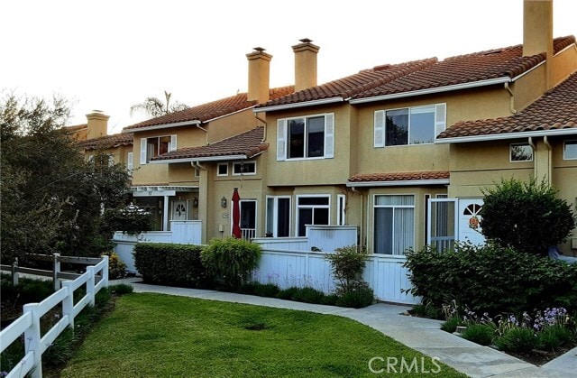 Building Photo - 27546 Jasmine Ave