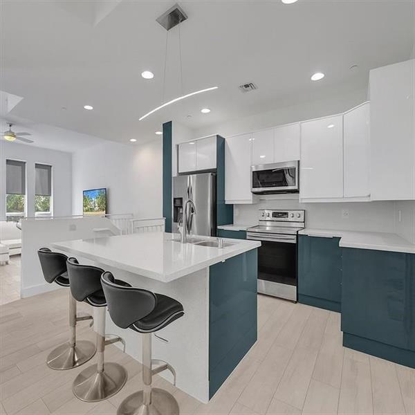 Photo - 703 SE 16th Ct