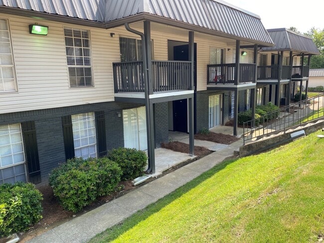 Photo - 2700 at Homewood