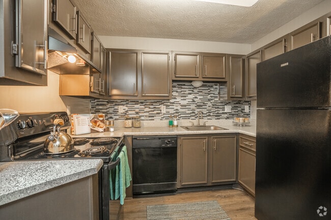 2BR, 2.5BA - 1,050SF - Kitchen