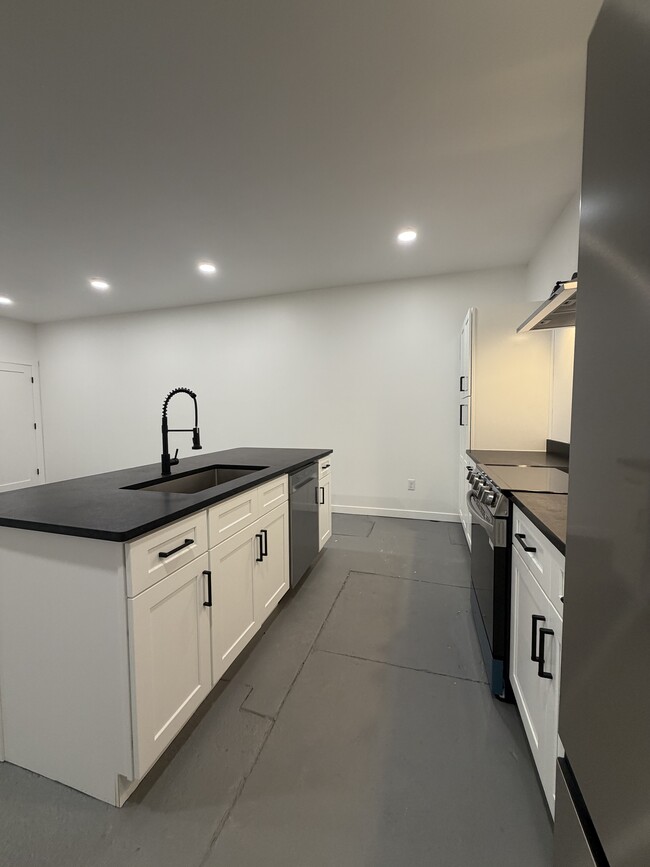Photo - The Warehouse At Calhoun - RESIDENTIAL Unidad 503 - B