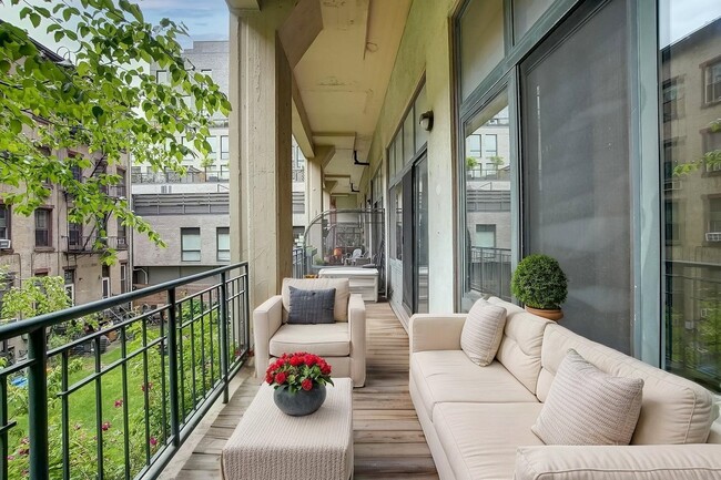 Photo - 205 10th St Condo Unit 2H