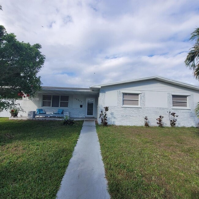 Photo - 19930 SW 118th Pl