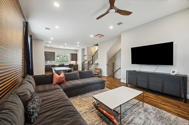 Photo - 1412 Cleburne St