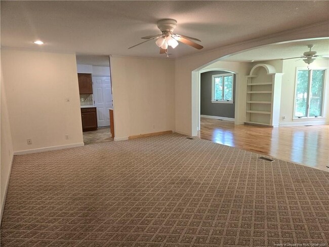 Photo - 625 Loblolly Dr