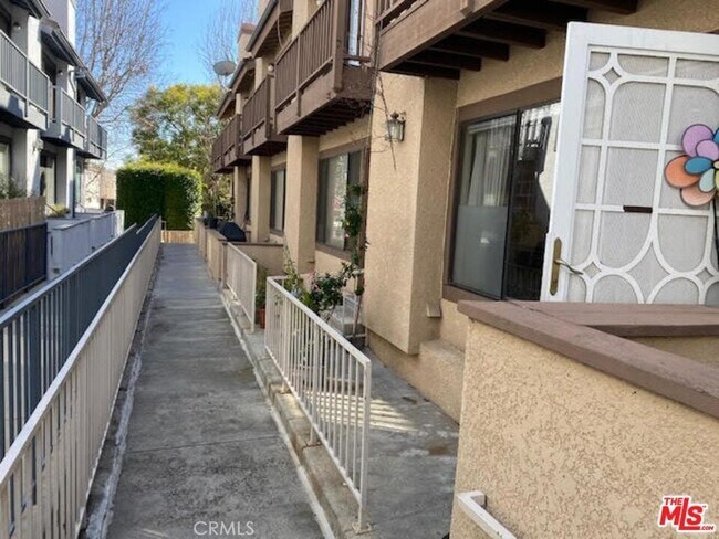 Photo - 12717 Mitchell Ave