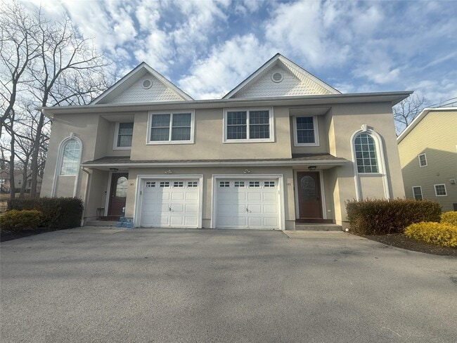 Photo - 141 Montgomery St Townhome
