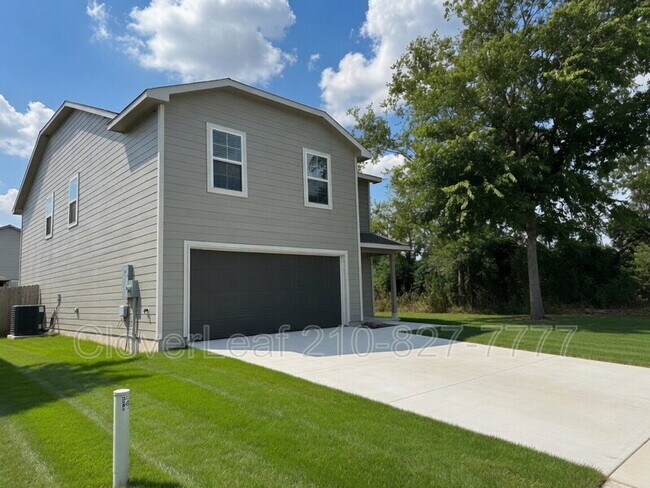 1317 Orchard Oaks