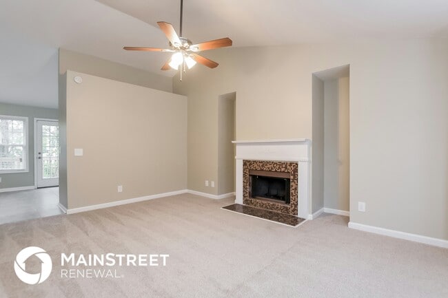 Photo - 6403 Harvester Cir