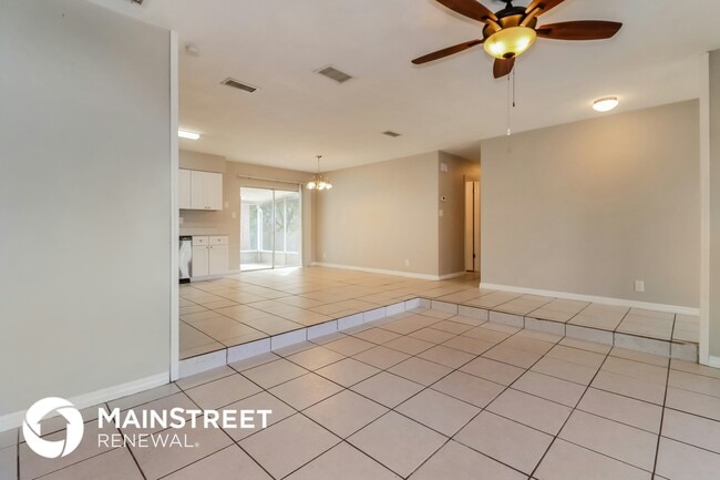 Photo - 2258 Village Ct