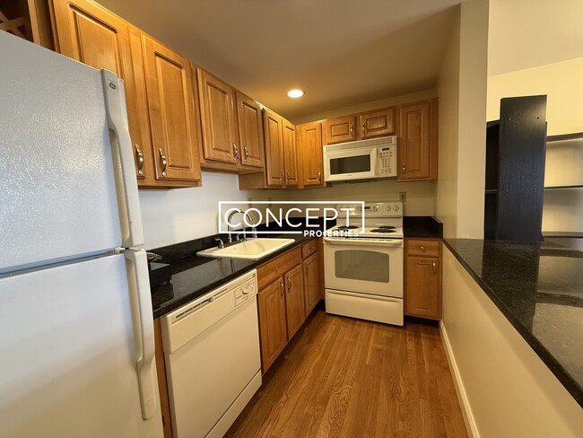 Photo - 100 Jersey St Condo Unit 403R