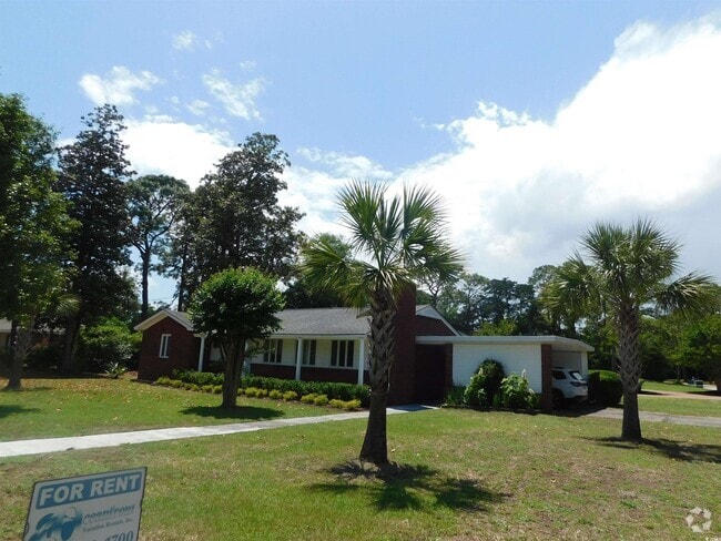 Building Photo - 611 Calhoun Rd Rental