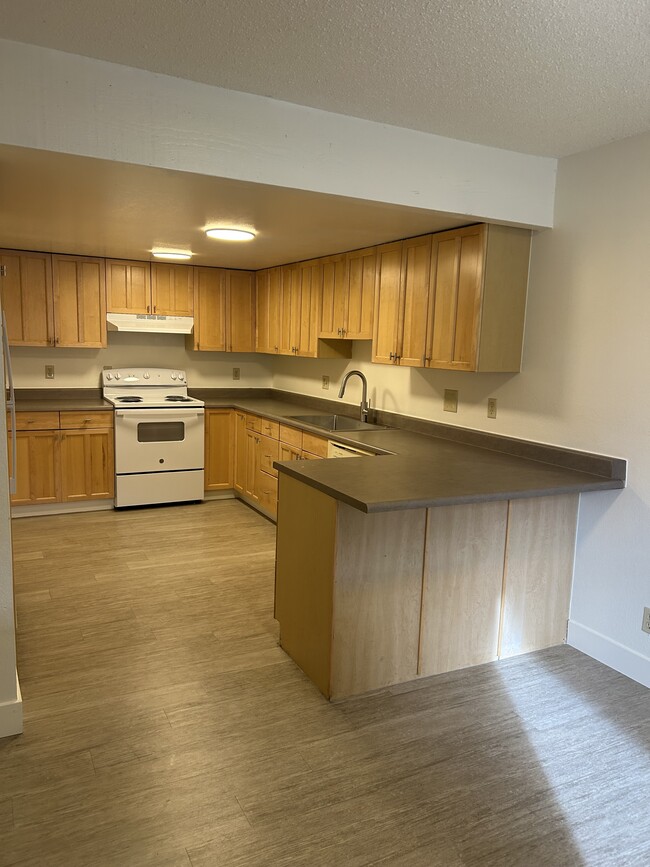 Photo - 2974 Eagle Way