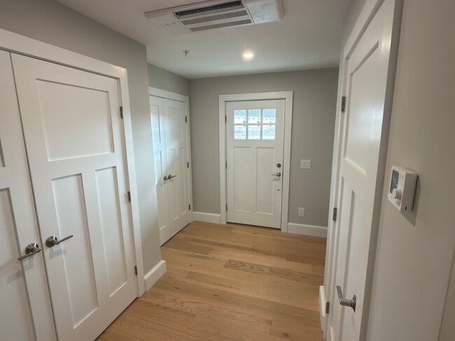 Photo - 42 O'Neil St