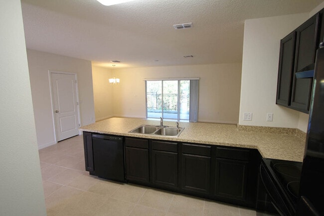 Photo - 451 Arbor Lakes Dr