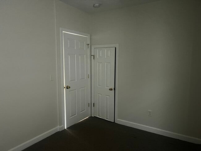 Photo - 143 Putnam St Unit Apartment 1