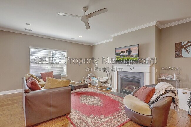 Photo - 1157 Leary St