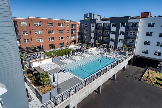 Photo - Meridian at the Port