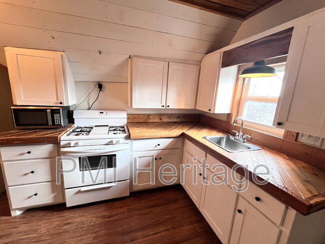 Photo - 122 W Pine St Unidad Apt B