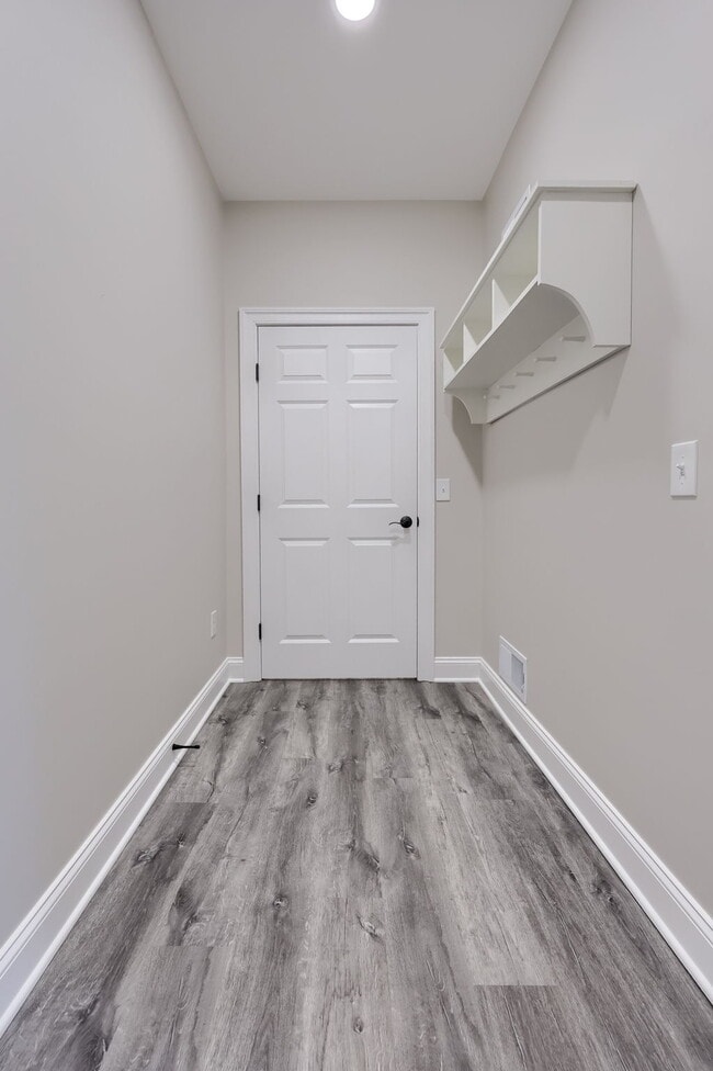 Photo - 231 E Main St Unit 231