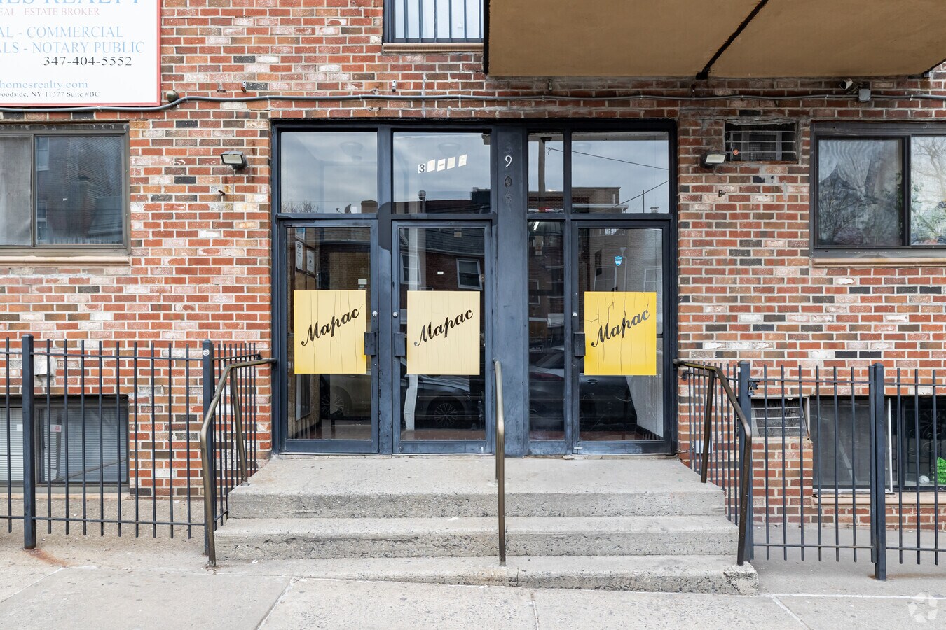 Entrance - 3906 62nd St